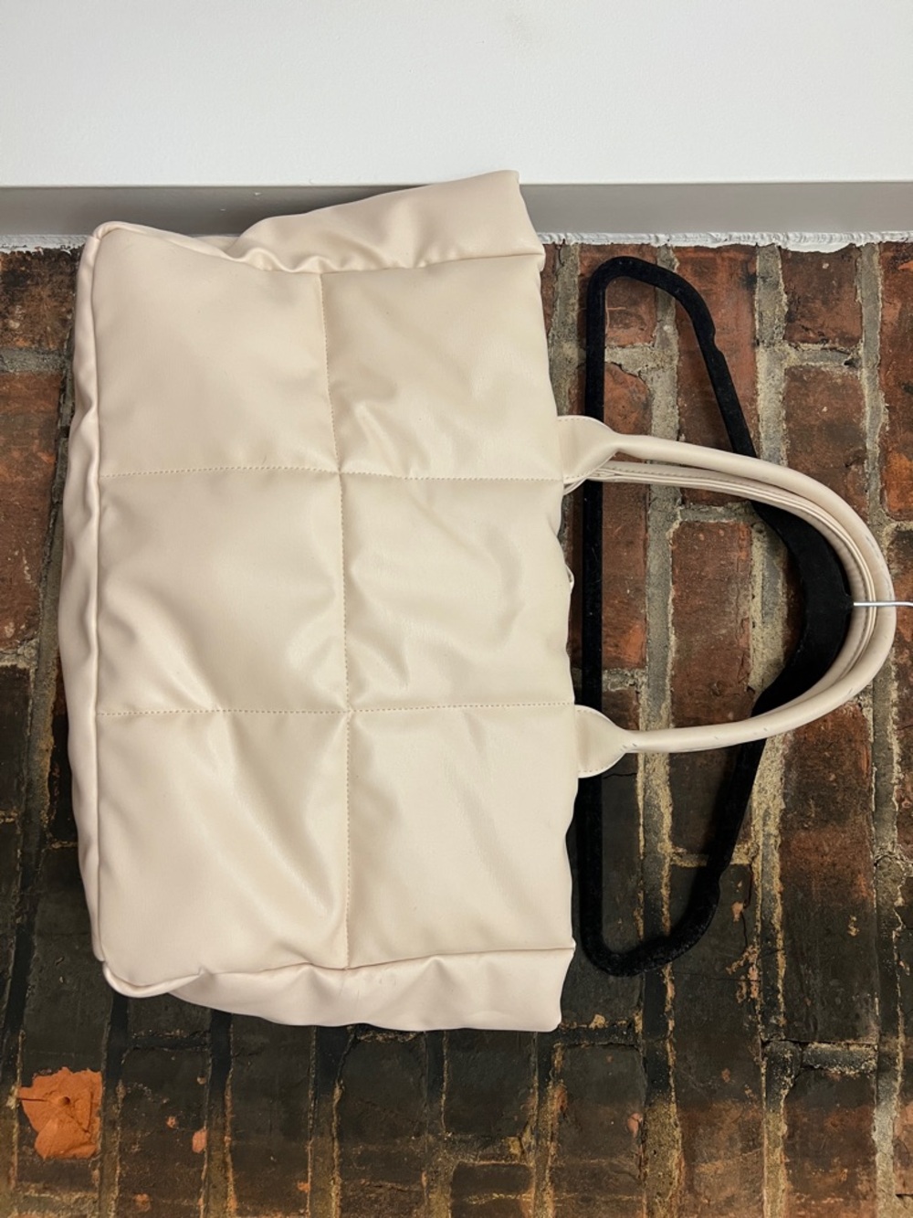 Padded Tote Bag in Cream - Everyday Chic
